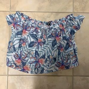 Rip curl off-Shoulder top